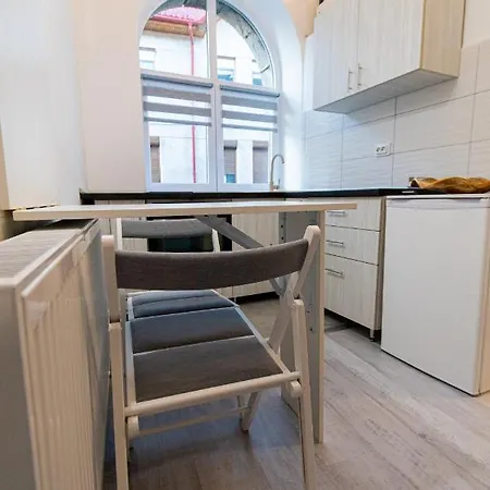 Apro - A Tiny House Experience In The Heart Of The Old Town, Moments Away From The Black Church Apartment