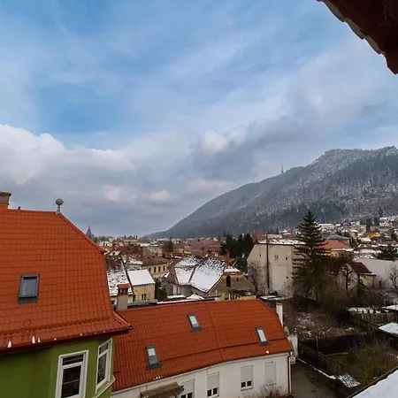 Apro - A Tiny House Experience In The Heart Of The Old Town, Moments Away From The Black Church * Brasov